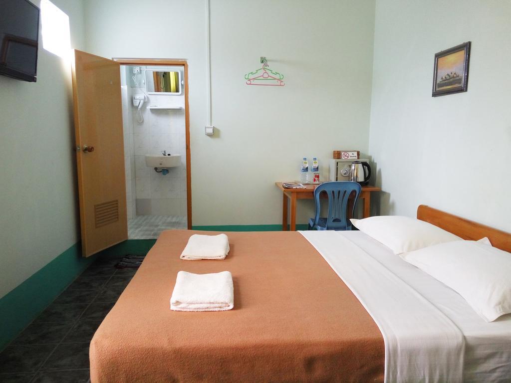 Hotel Lily The Home Thibaw Extérieur photo