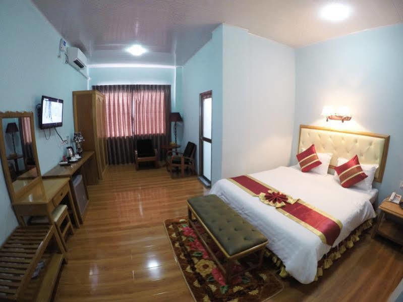 Hotel Lily The Home Thibaw Extérieur photo
